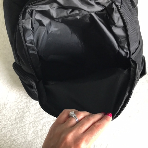 rtic summit laptop backpack black